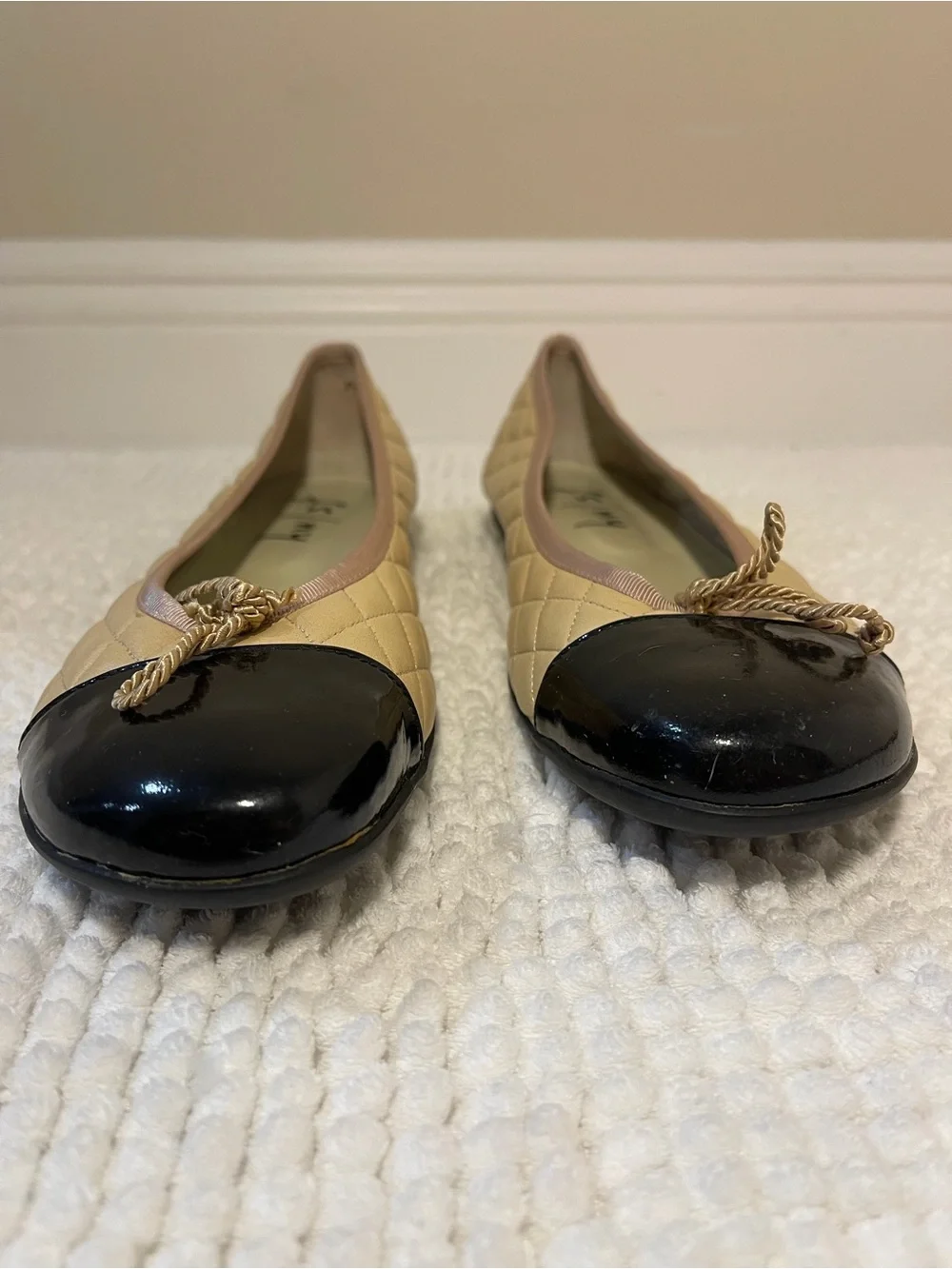Quilted Two-Tone Ballet Flats in Beige and Black